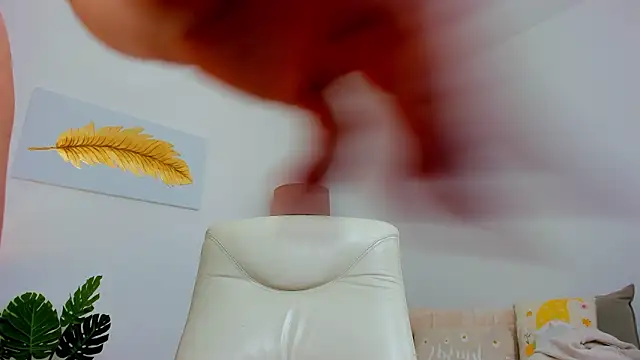 Kylie_Kathy's cam snapshot