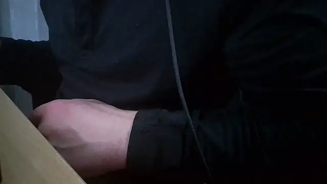 Maxxcock29x live sex cam