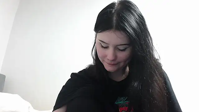 Moon_raven's cam snapshot