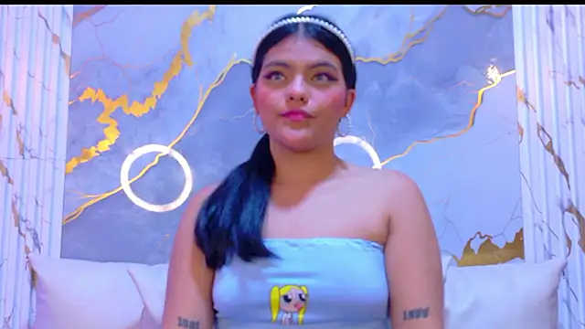 NIKIBUNNY's cam snapshot