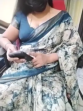 sravyasexyy's cam snapshot