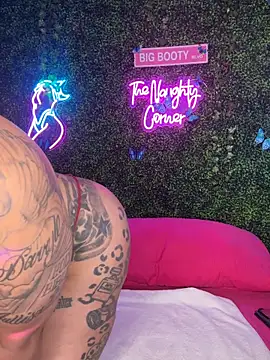 RenaThickAss's cam snapshot