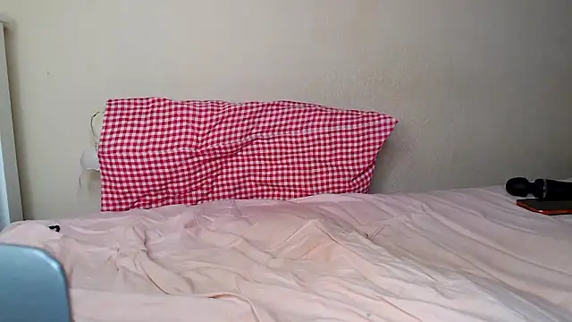 Just_alice's cam snapshot