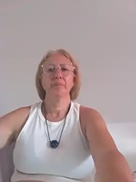 MILEIDE980's cam snapshot