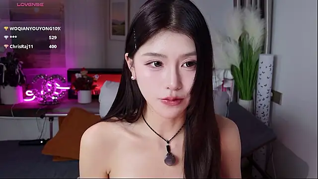 Kiki--2025's cam snapshot