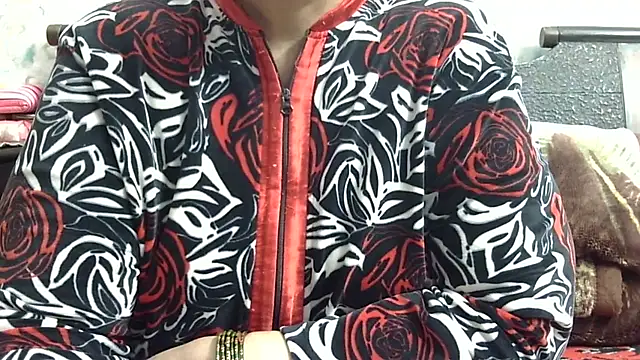 Kavya_XX live sex cam