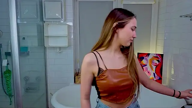 LeenaPuita's cam snapshot