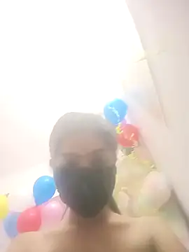 SexyDeepika2321's cam snapshot