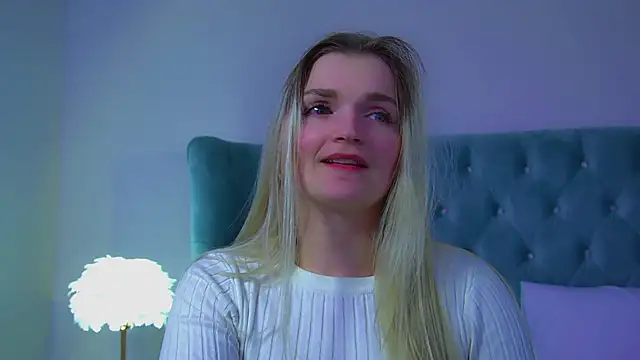 AnnyRaii's cam snapshot