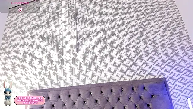 AriRobert_'s cam snapshot