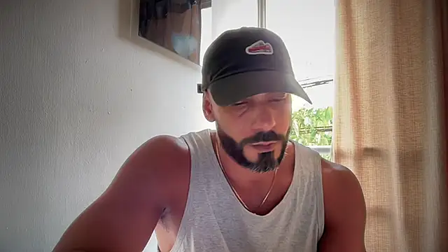 romeolovedark's cam snapshot