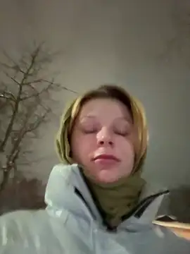 Wet___librarian's cam snapshot