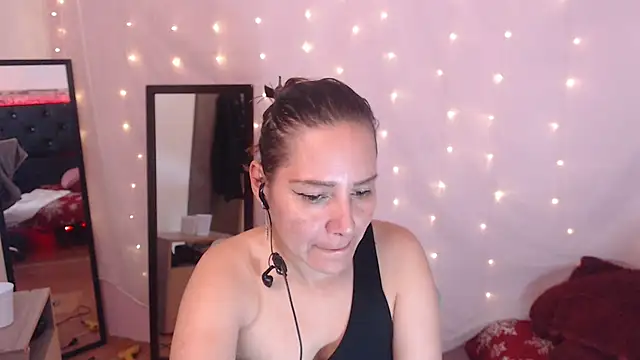 camila_delarosa's cam snapshot