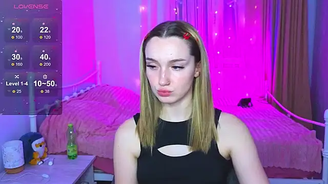 Wild_Sophie_'s cam snapshot