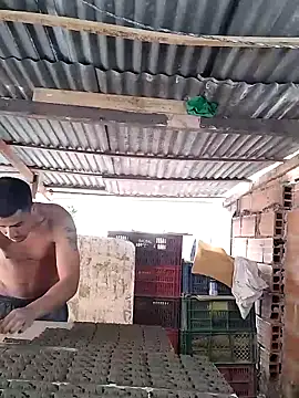 hoteder live sex cam