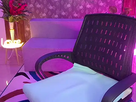 Misha_01's cam snapshot