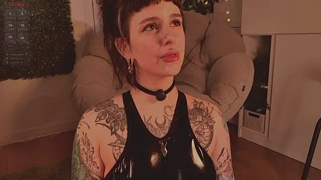 MichaellaMoon's cam snapshot