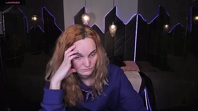 SaraSubtlety's cam snapshot