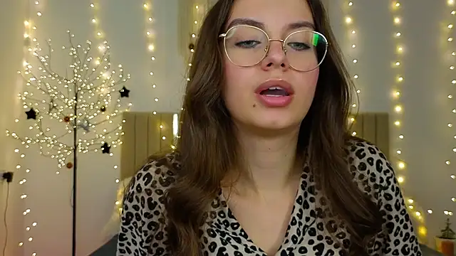 Real_cutie1's cam snapshot