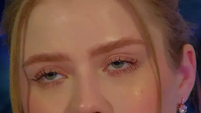 SelinSwarovski's cam snapshot