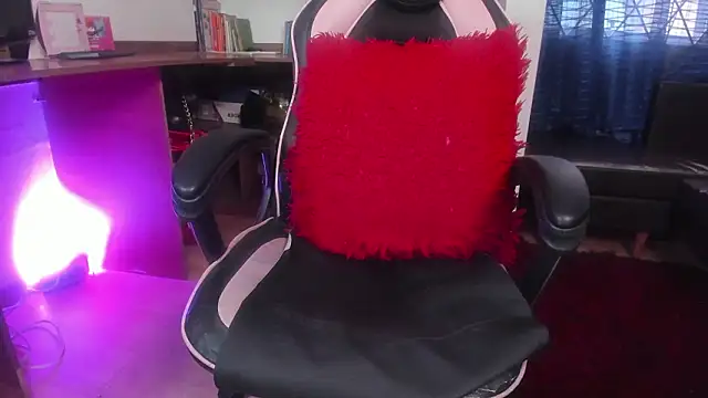 LiaTaylorr's cam snapshot