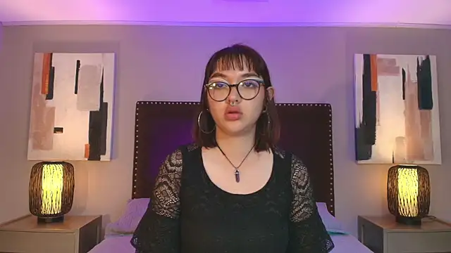 Violett_Prince1's cam snapshot