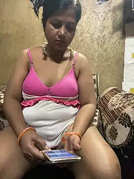 Meera_xxx's cam snapshot