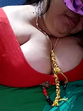 tamilthanushri's cam snapshot