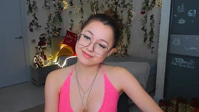 SereneFlame's cam snapshot