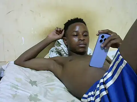 swthairydic's cam snapshot