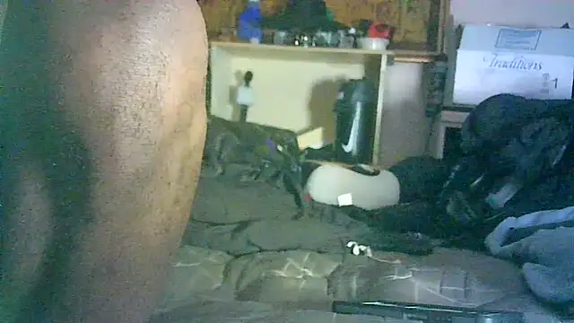 ON3YOULLN3VER_FIR3's cam snapshot