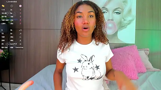 ImaniOkoye's cam snapshot