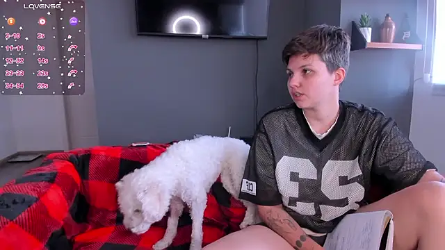 Tenderly_Couple's cam snapshot