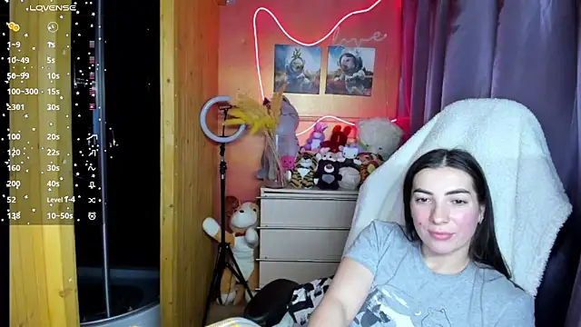 Fiery_Brunette_'s cam snapshot