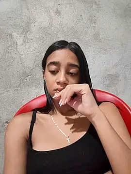 Zoe_Sweett18 live sex cam