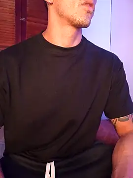 Joylopez_fit's cam snapshot