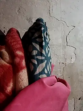 Yourhearbeat's cam snapshot