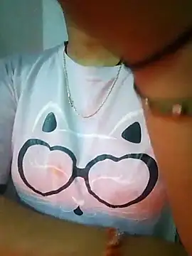 PG_girl_12th's cam snapshot