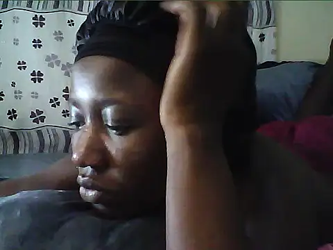 Adaline-Paris's cam snapshot