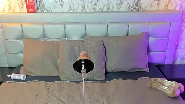 MELODYY_SWEET live sex cam