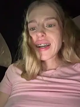 kira_mia's cam snapshot