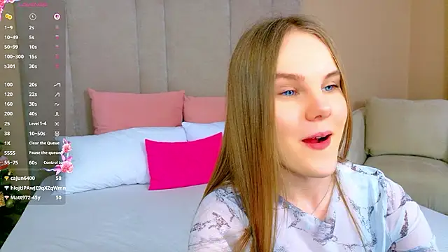 Lili_Lohan's cam snapshot