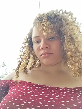 SirenRouge_69's cam snapshot