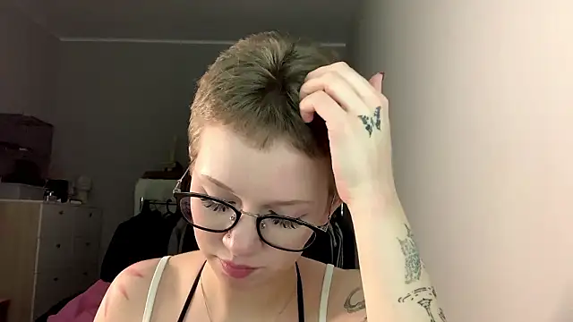 makeyousense's cam snapshot