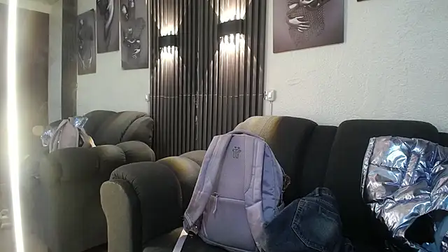 chloe__Jones_'s cam snapshot