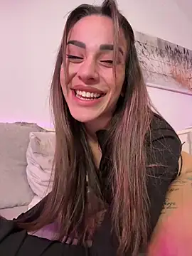 -Alisa's cam snapshot