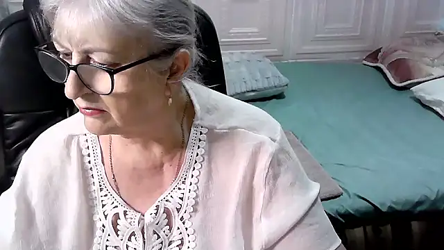 LolkaAlyss's cam snapshot