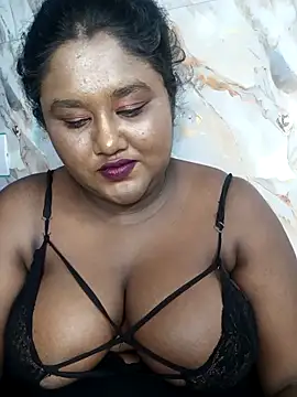 horny_diana's cam snapshot