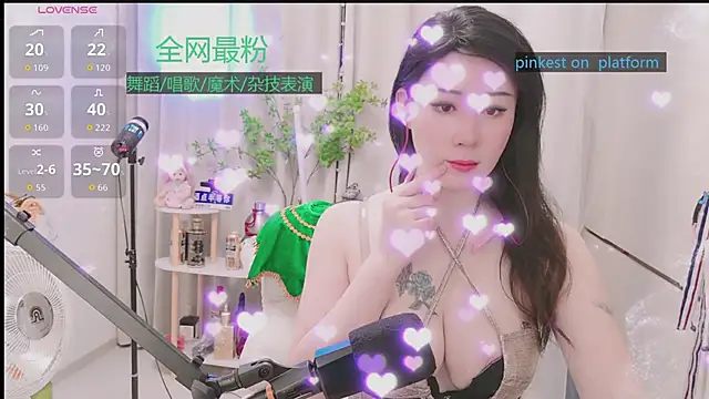 Luck_Lili_'s cam snapshot