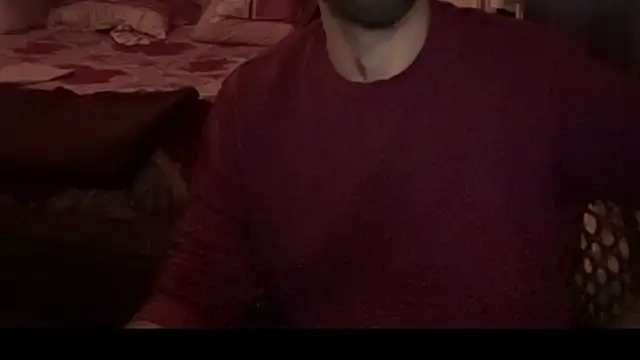 MakeMeAwareAah's cam snapshot